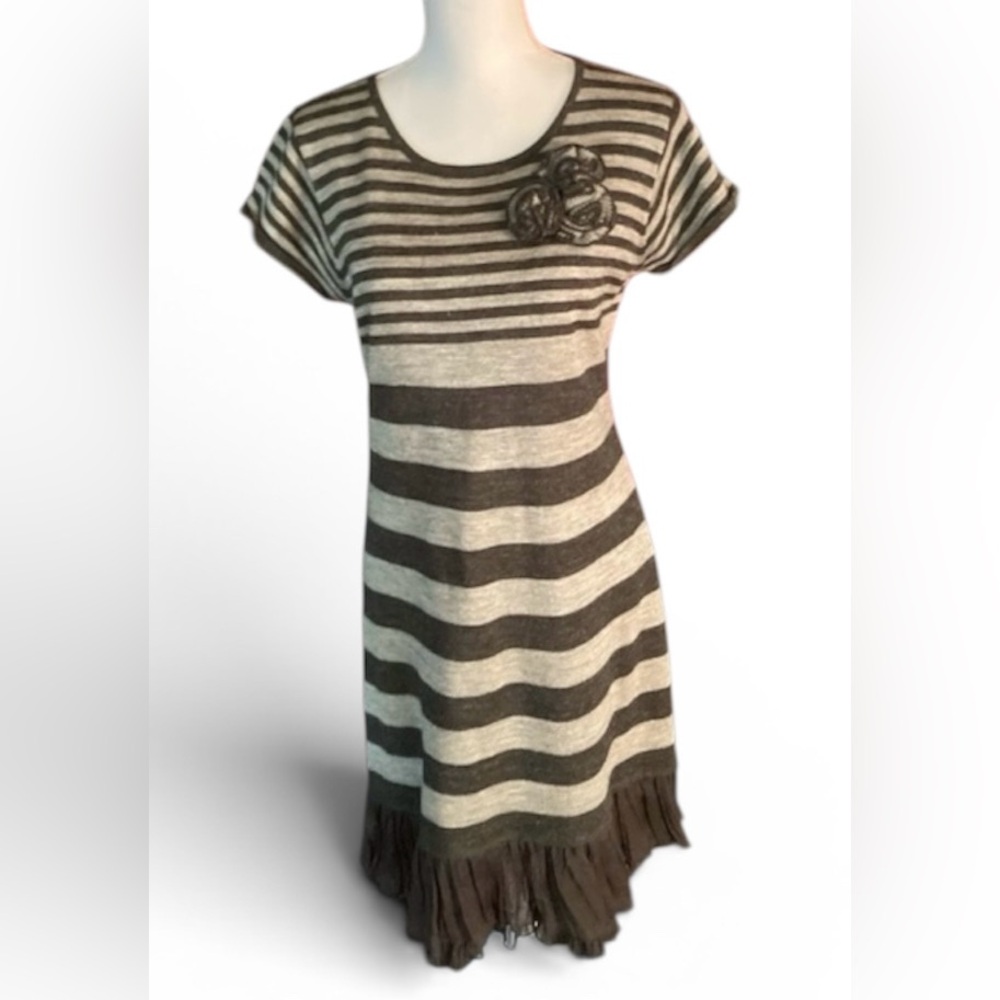 Derhy Sweater dress Grey and black. So sassy.